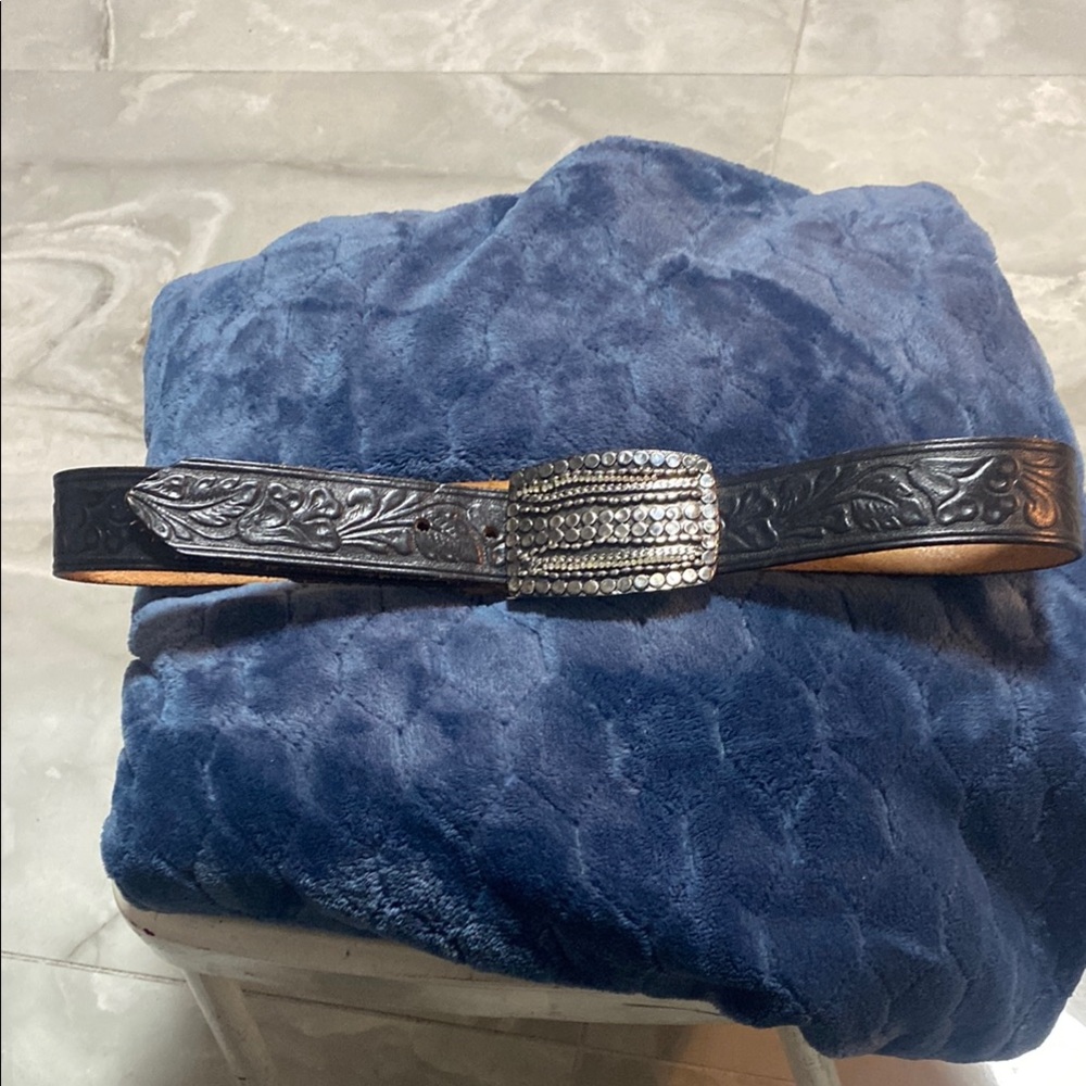 Sleek Black and Silver Belt with Modern Design ALL leather Italian buckle